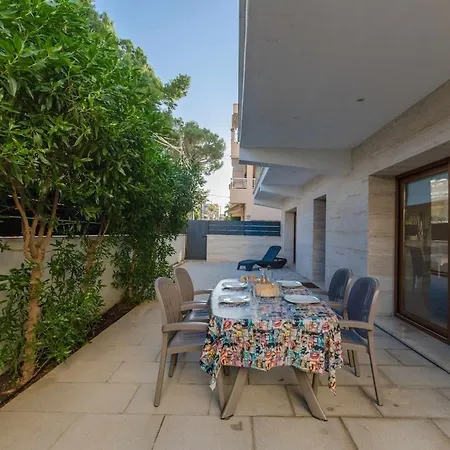 Holiday home Yourhouse Es Cardinal *