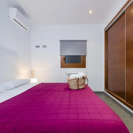 Holiday home Yourhouse Es Cardinal