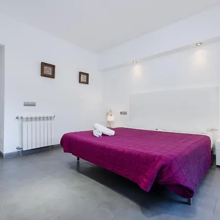 Yourhouse Es Cardinal Holiday home